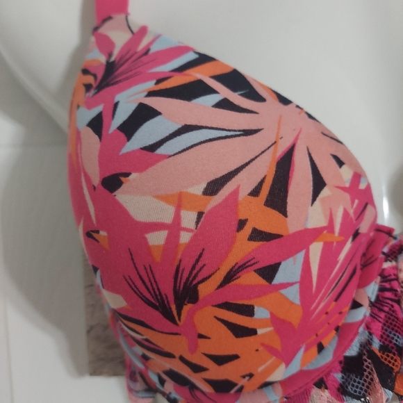 NWOT 38B multicolor underwire adjustable bra, regular or racer back - Picture 3 of 10